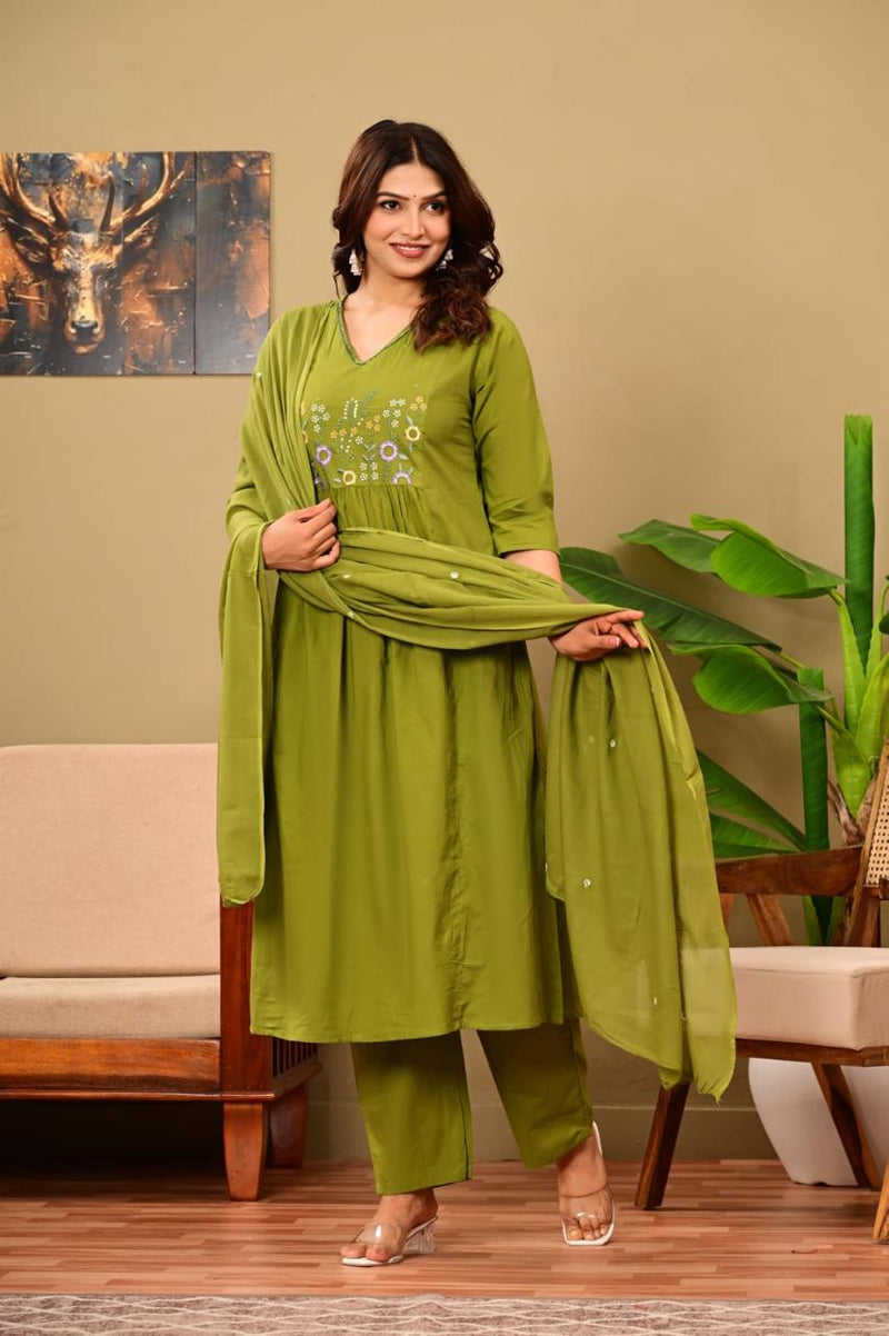 Women casual green colour