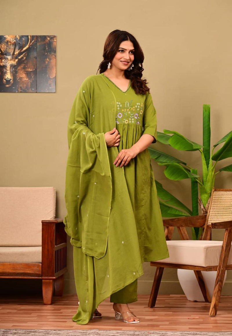 Women casual green colour