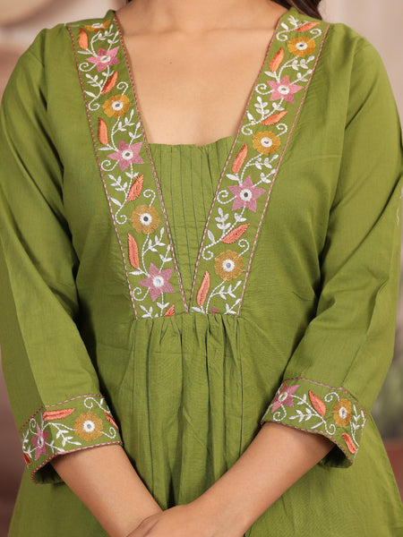 Green Royal Embroiderd Suit Set