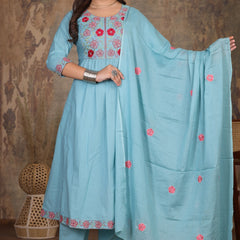 Move Pink  Blossom Embroidery Suit Set
