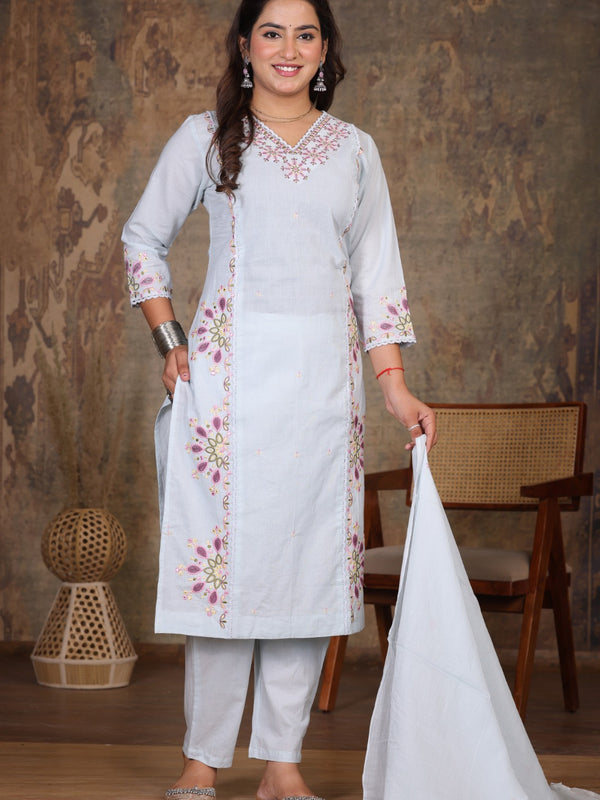 Light Pink Royal Embroiderd Suit Set