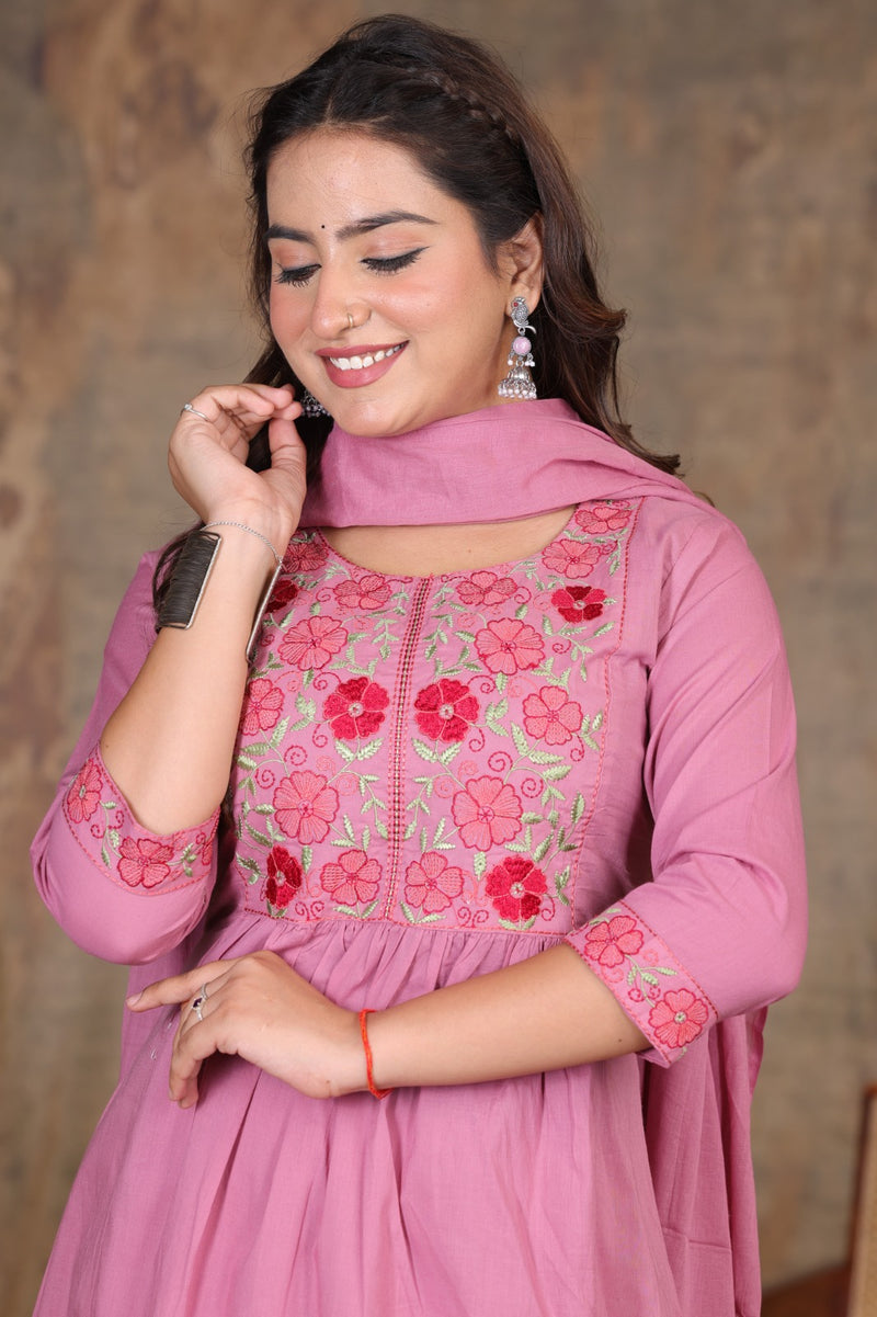 Move Pink  Blossom Embroidery Suit Set