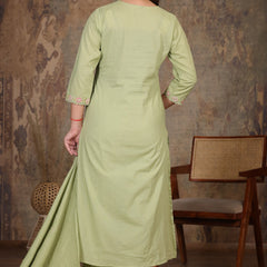 Pista Green Elegance Ethnic Suit Set