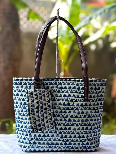 Blue Geometric Print Tote Bag with Matching Pouch