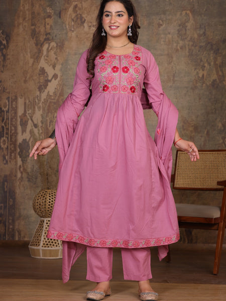 Move Pink  Blossom Embroidery Suit Set